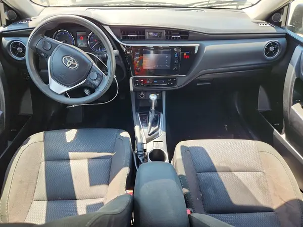 2T1BURHE8JC112263 2018 TOYOTA COROLLA - Image 8