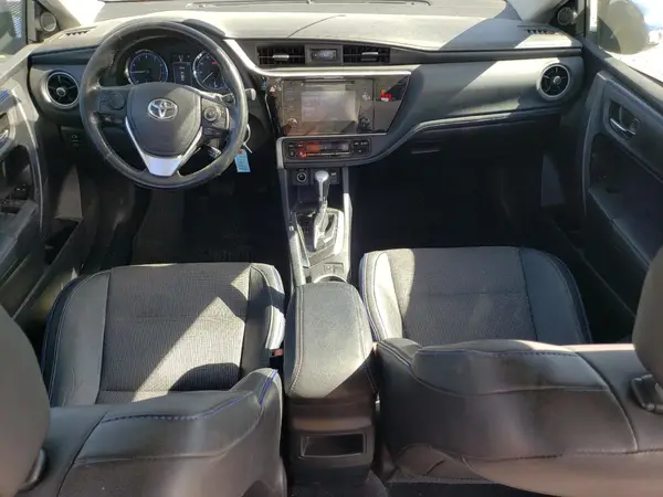2T1BURHE8JC113672 2018 TOYOTA COROLLA - Image 8