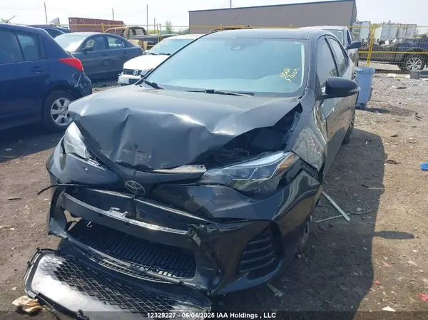 2T1BURHE8JC115342 2018 TOYOTA COROLLA - Image 2