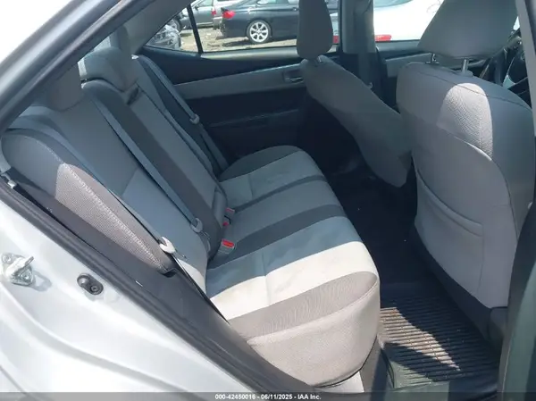 2T1BURHE8JC116054 2018 TOYOTA COROLLA - Image 8