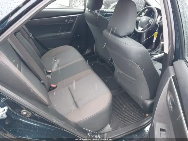 2T1BURHE8JC117463 2018 TOYOTA COROLLA - Image 8
