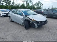 2T1BURHE8JC118807 2018 TOYOTA COROLLA