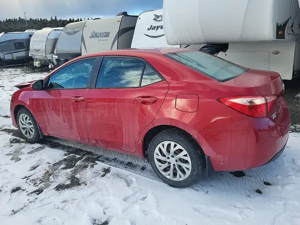 2T1BURHE8JC122419 2018 TOYOTA COROLLA - Image 2