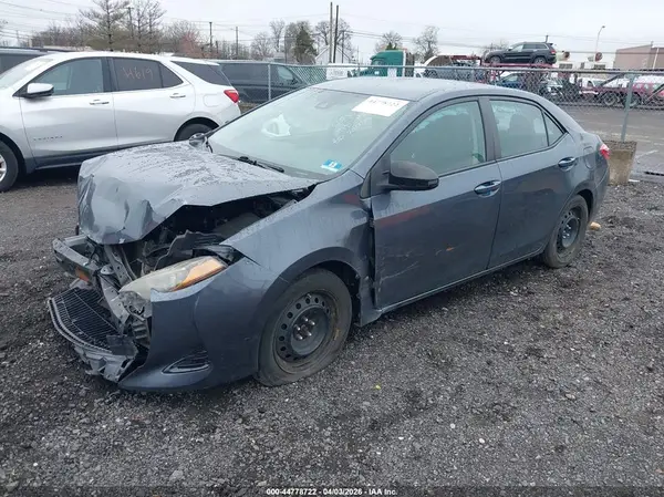 2T1BURHE8JC122730 2018 TOYOTA COROLLA - Image 2