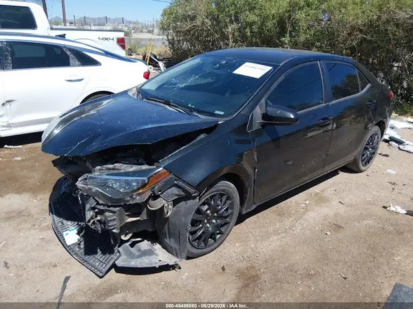 2T1BURHE8JC123473 2018 TOYOTA COROLLA - Image 2