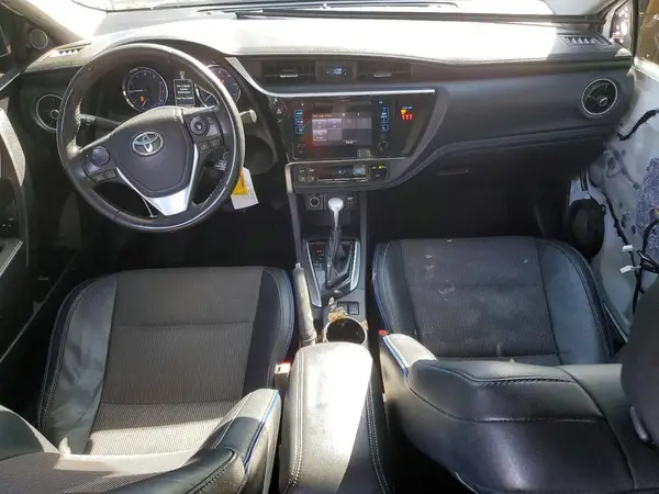 2T1BURHE8JC124025 2018 TOYOTA COROLLA - Image 8