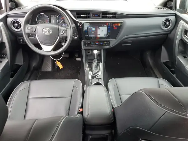 2T1BURHE8JC964631 2018 TOYOTA COROLLA - Image 8