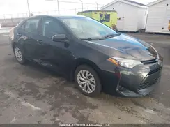 2T1BURHE8JC967822 2018 TOYOTA COROLLA
