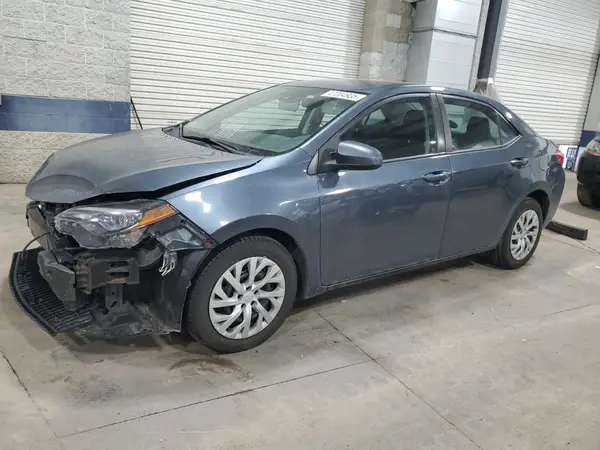 2T1BURHE8JC968050 2018 TOYOTA COROLLA - Image 1