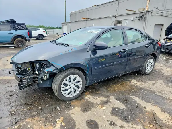 2T1BURHE8JC968064 2018 TOYOTA COROLLA - Image 1