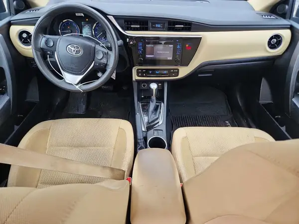 2T1BURHE8JC968064 2018 TOYOTA COROLLA - Image 8