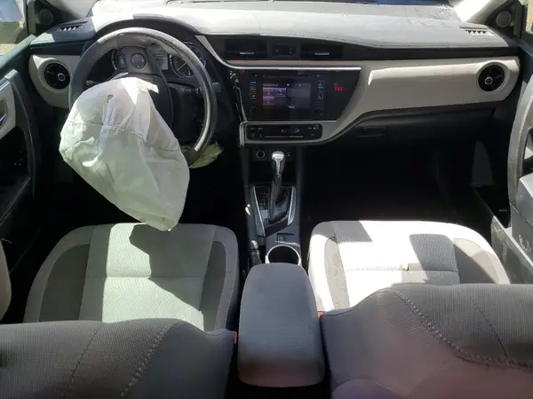 2T1BURHE8JC968338 2018 TOYOTA COROLLA - Image 8