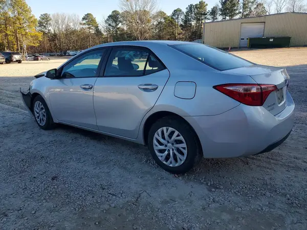 2T1BURHE8JC972311 2018 TOYOTA COROLLA - Image 2