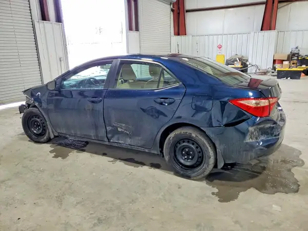 2T1BURHE8JC972566 2018 TOYOTA COROLLA - Image 2