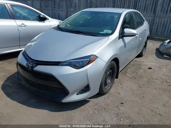 2T1BURHE8JC975175 2018 TOYOTA COROLLA - Image 2