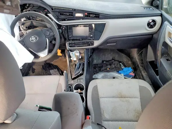2T1BURHE8JC976469 2018 TOYOTA COROLLA - Image 8