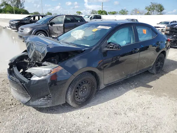 2T1BURHE8JC976827 2018 TOYOTA COROLLA - Image 1
