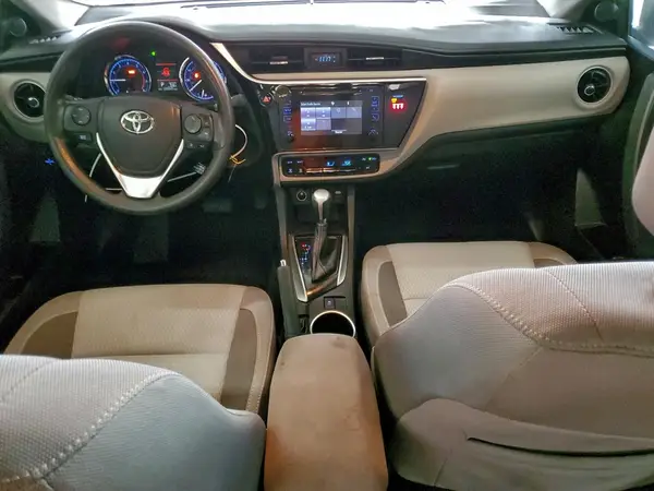 2T1BURHE8JC979162 2018 TOYOTA COROLLA - Image 8
