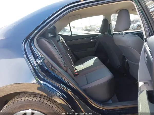 2T1BURHE8JC981686 2018 TOYOTA COROLLA - Image 8