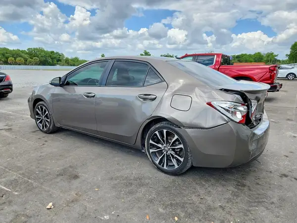 2T1BURHE8JC983079 2018 TOYOTA COROLLA - Image 2