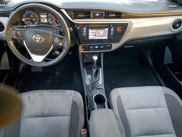 2T1BURHE8JC984118 2018 TOYOTA COROLLA - Image 8