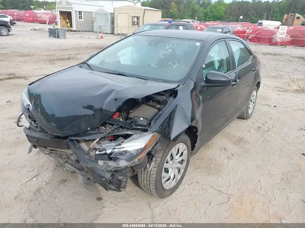 2T1BURHE8JC984698 2018 TOYOTA COROLLA - Image 2