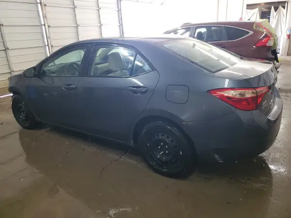 2T1BURHE8JC985835 2018 TOYOTA COROLLA - Image 2