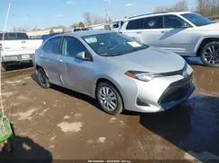 2T1BURHE8JC985995 2018 TOYOTA COROLLA