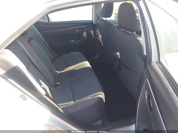 2T1BURHE8JC985995 2018 TOYOTA COROLLA - Image 8