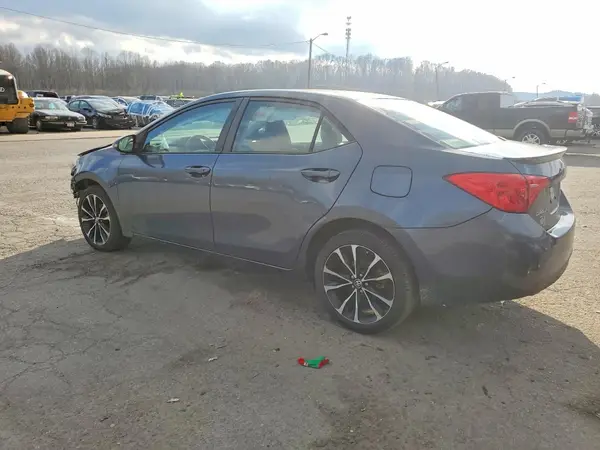 2T1BURHE8JC990484 2018 TOYOTA COROLLA - Image 2
