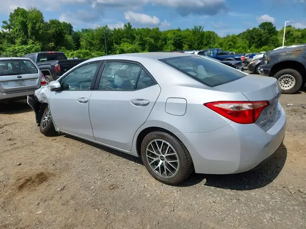 2T1BURHE8JC991893 2018 TOYOTA COROLLA - Image 2