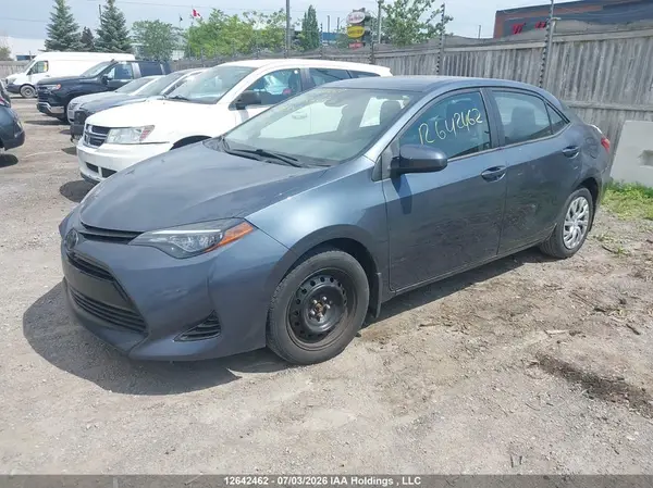 2T1BURHE8JC993028 2018 TOYOTA COROLLA - Image 2