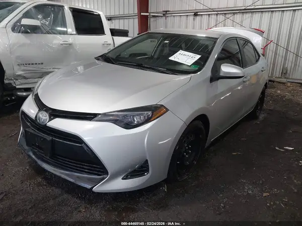 2T1BURHE8JC997368 2018 TOYOTA COROLLA - Image 2
