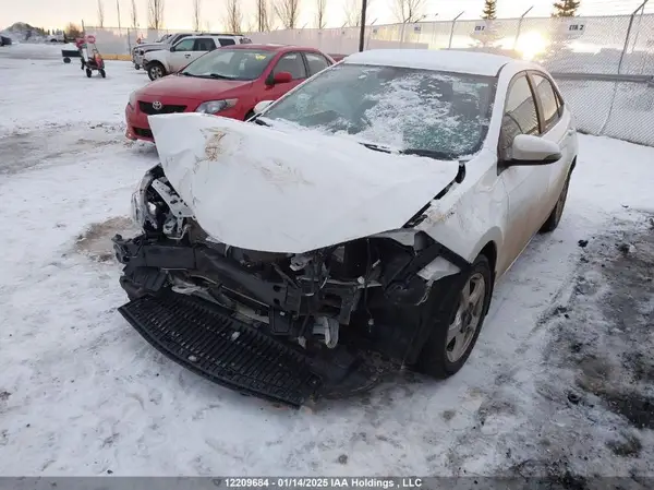 2T1BURHE8KC125628 2019 TOYOTA COROLLA - Image 2