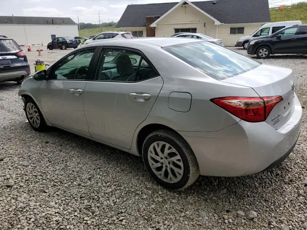 2T1BURHE8KC129825 2019 TOYOTA COROLLA - Image 2