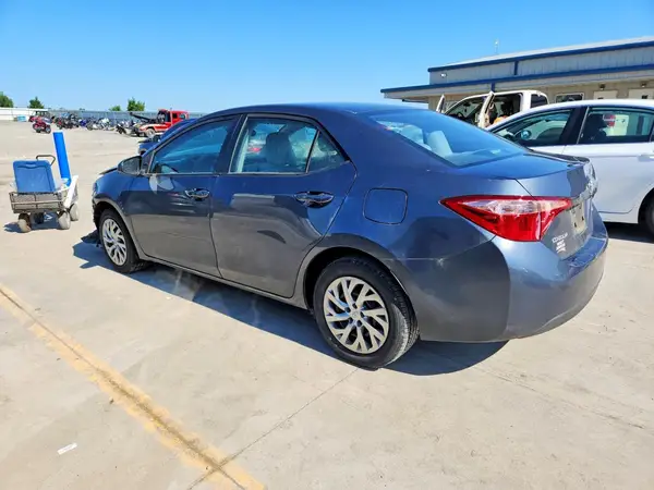 2T1BURHE8KC134779 2019 TOYOTA COROLLA - Image 2