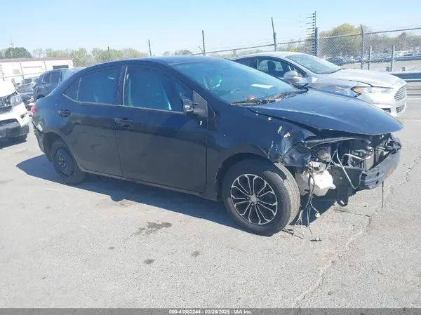 2T1BURHE8KC135107 2019 TOYOTA COROLLA - Image 1