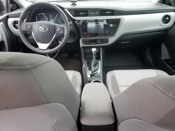 2T1BURHE8KC135446 2019 TOYOTA COROLLA - Image 8