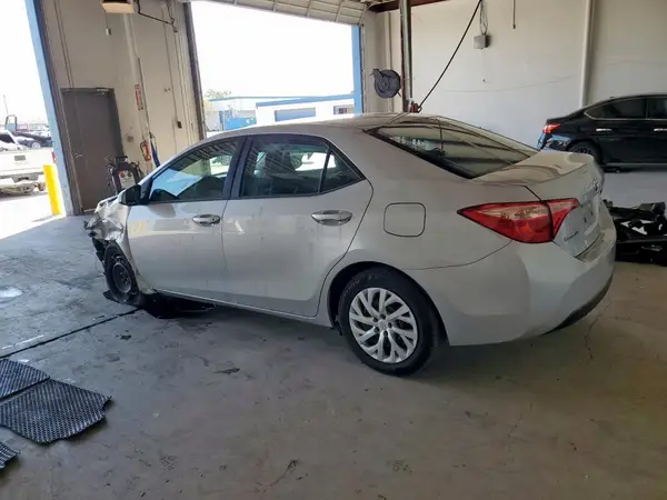 2T1BURHE8KC137472 2019 TOYOTA COROLLA - Image 2