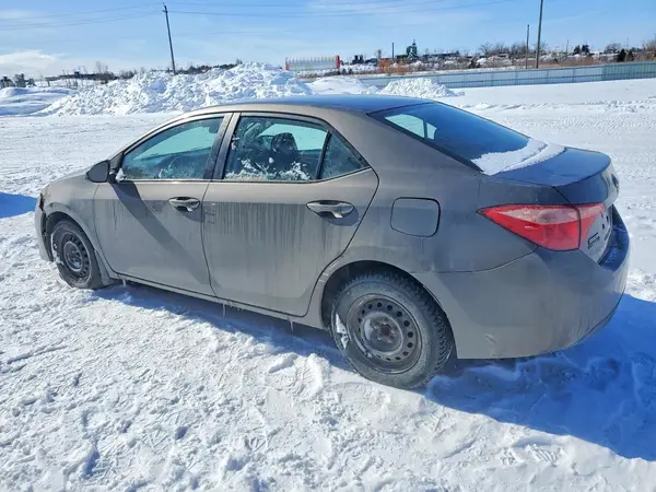 2T1BURHE8KC143594 2019 TOYOTA COROLLA - Image 2