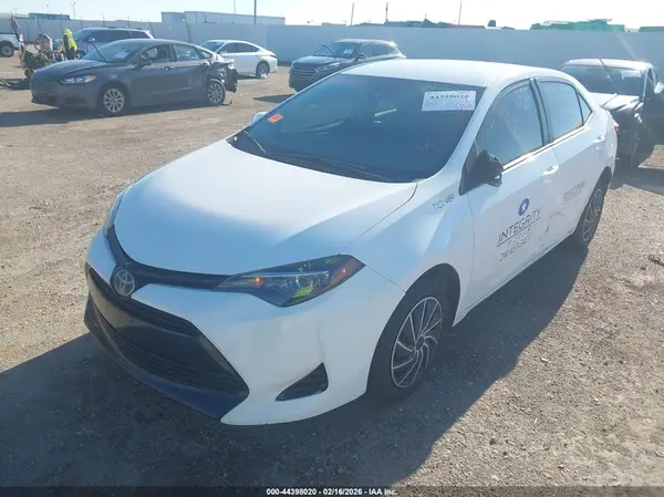 2T1BURHE8KC145720 2019 TOYOTA COROLLA - Image 2