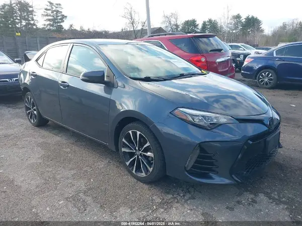 2T1BURHE8KC155695 2019 TOYOTA COROLLA - Image 1