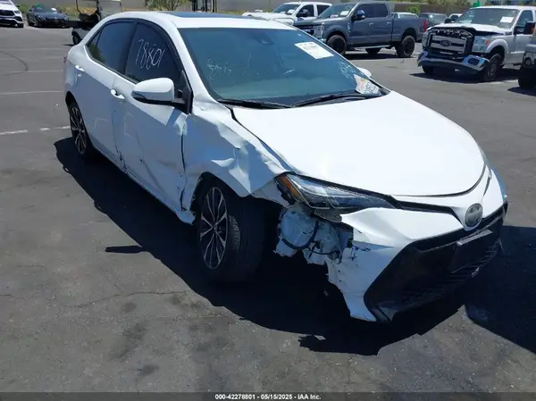2T1BURHE8KC166924 2019 TOYOTA COROLLA - Image 1