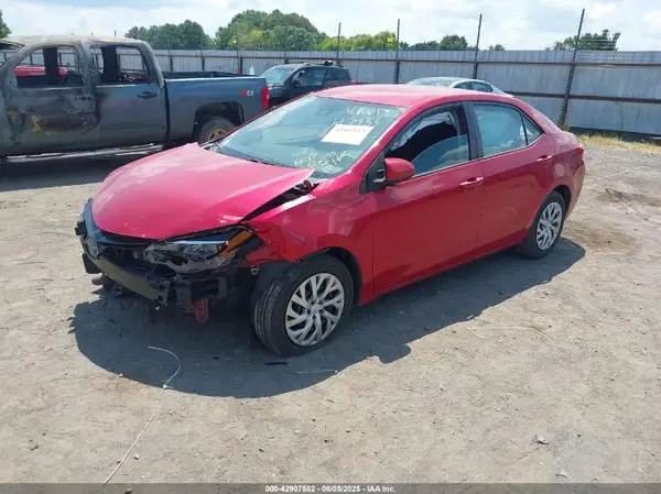 2T1BURHE8KC167121 2019 TOYOTA COROLLA - Image 2