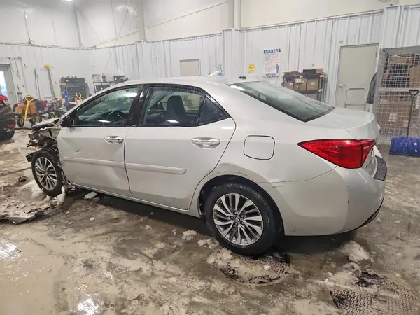 2T1BURHE8KC173307 2019 TOYOTA COROLLA - Image 2