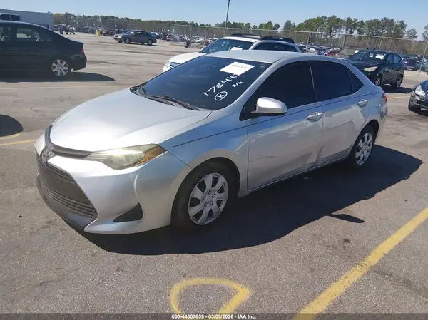 2T1BURHE8KC178443 2019 TOYOTA COROLLA - Image 2