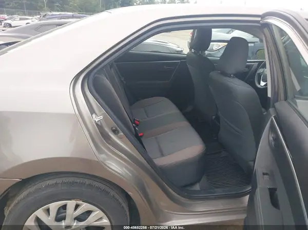 2T1BURHE8KC180533 2019 TOYOTA COROLLA - Image 8