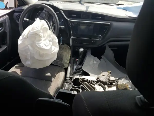 2T1BURHE8KC185974 2019 TOYOTA COROLLA - Image 8