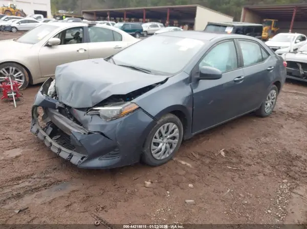 2T1BURHE8KC188244 2019 TOYOTA COROLLA - Image 2