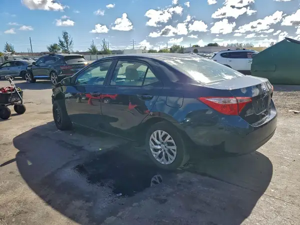 2T1BURHE8KC190883 2019 TOYOTA COROLLA - Image 2